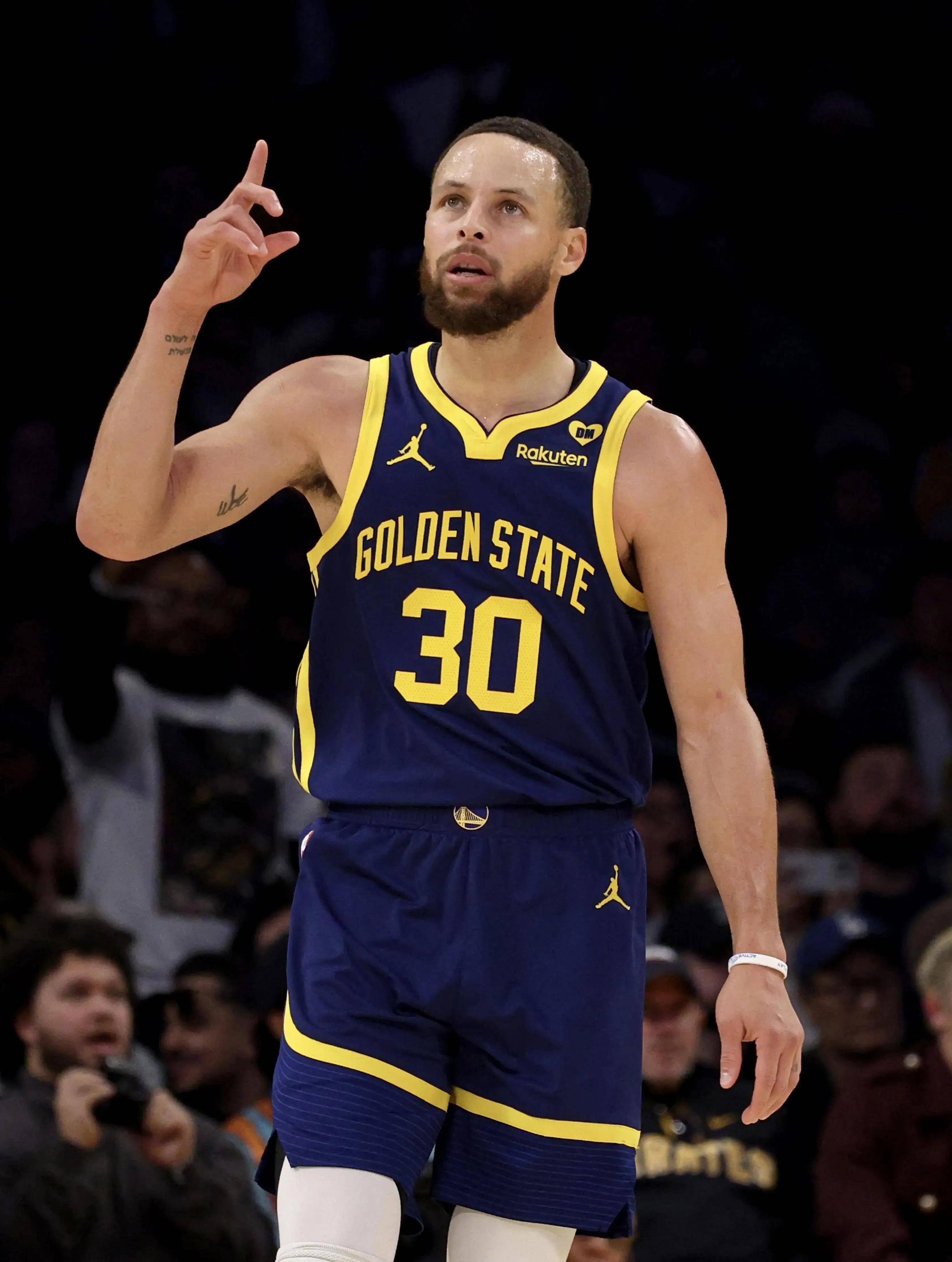 面表現出了 面表現出了