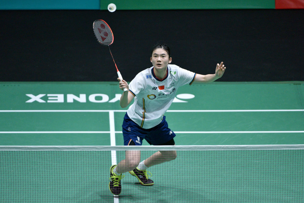 条主线上持 条主线上持